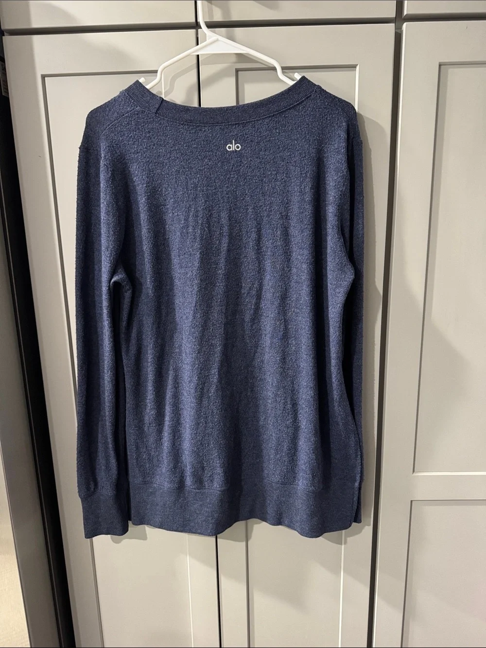 Alo yoga glimpse long navy sweater